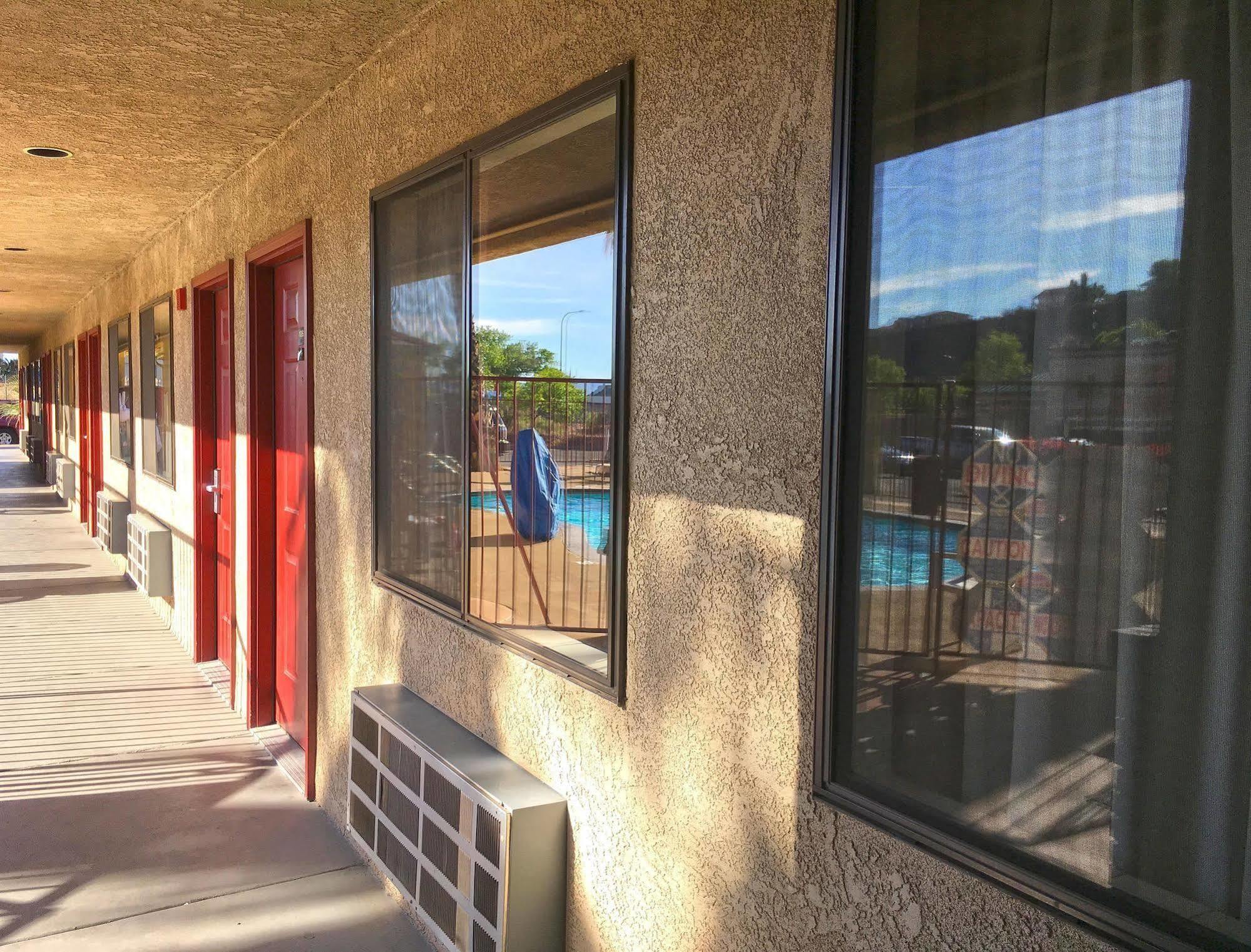 America'S Best Inn & Suites Saint George Extérieur photo