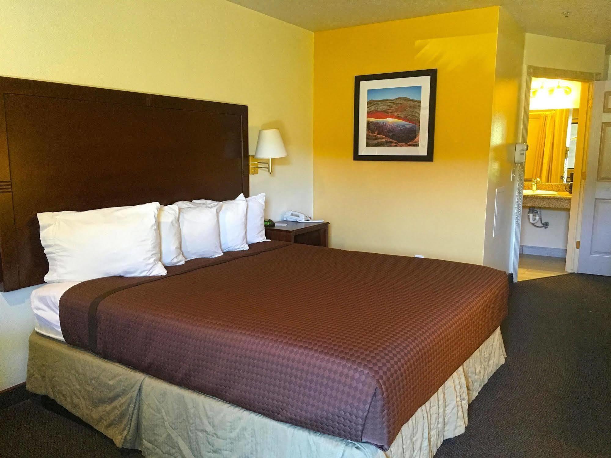 America'S Best Inn & Suites Saint George Extérieur photo